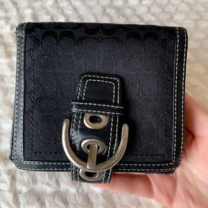 Coach signature buckle bifold wallet
